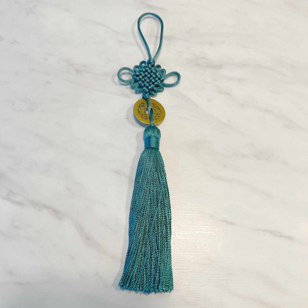 グッドラックノットタッセル ラッドグリーン&コイン