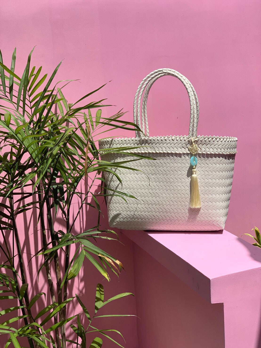 【再々入荷】ラックノットタッセル オフホワイト&ジェイド